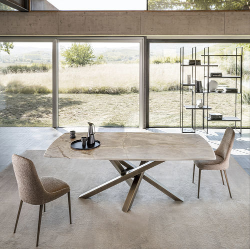 Mesa contemporânea - SHANGAI - Riflessi - em pedra natural / com base em alumínio / cor areia