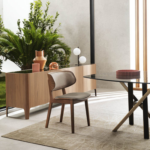 Cadeira contemporânea - GISELE - Riflessi - para ambiente interno / em tecido / em madeira maciça