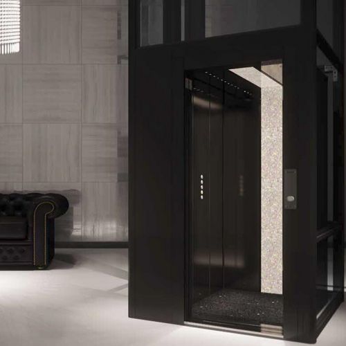 Elevador elétrico - TRACTION - Platform Lift Company - para o setor terciário / sem casa de máquinas