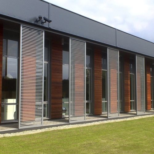 Veneziana de correr - MILANO - METRA Building - em aço / em alumínio / com acabamento fosco