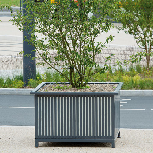 Floreira em aço - MOGADOR - AREA - em aço galvanizado / quadrada / contemporânea