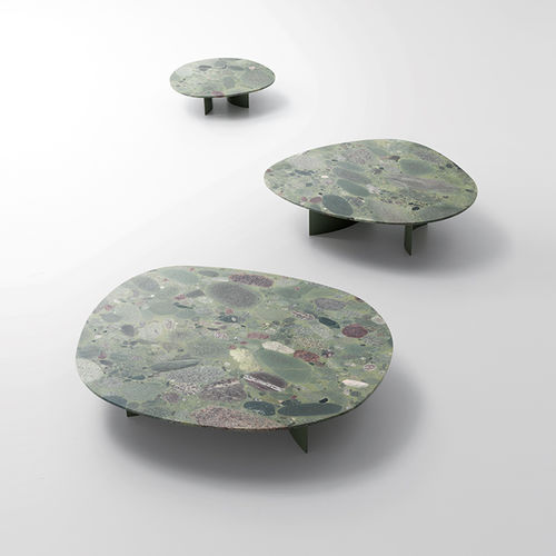 Mesa de centro contemporânea - ISOLE - PAOLA LENTI - em granito / com base em aço inoxidável / da linha residencial