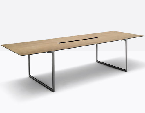 Mesa contemporânea - toa - PEDRALI - em laminado / em Fenix NTM / com base em alumínio