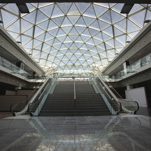 Vigamento metálico para cobertura - CENTRO COMERCIAL EL EJIDO - Lanik
