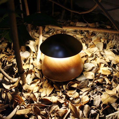 Luminária de mesa - BELL - alma light - em aço inoxidável / em latão polido / em madeira maciça