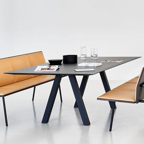 Mesa contemporânea - TRESTLE - Viccarbe - em madeira de freixo / em MDF / em carvalho natural