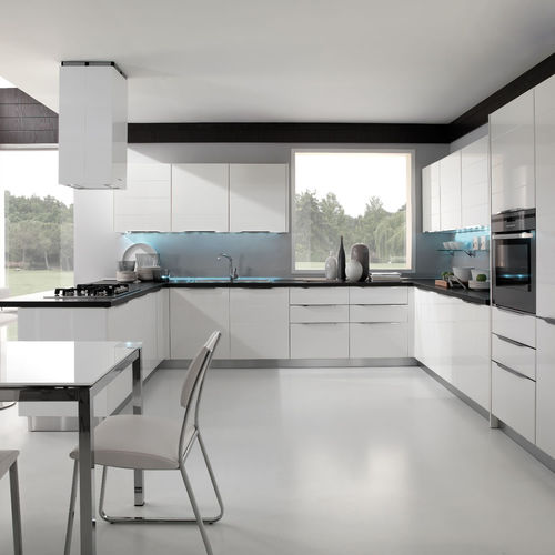 Cozinha contemporânea - AIRONE - Torchetti Cucine - em madeira / em U / com pegas