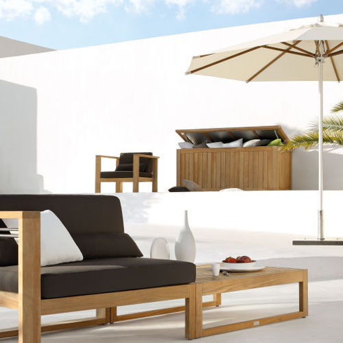 Baú contemporâneo - Siena - MANUTTI - para ambiente externo / em teca / retangular