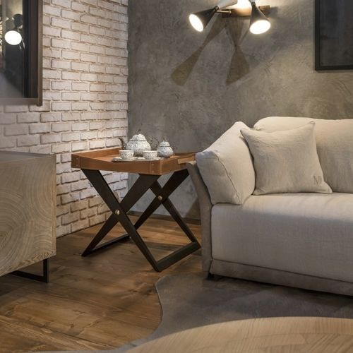 Mesa lateral contemporânea - KAKI - Mantellassi 1926 - em couro / com base em faia / quadrada