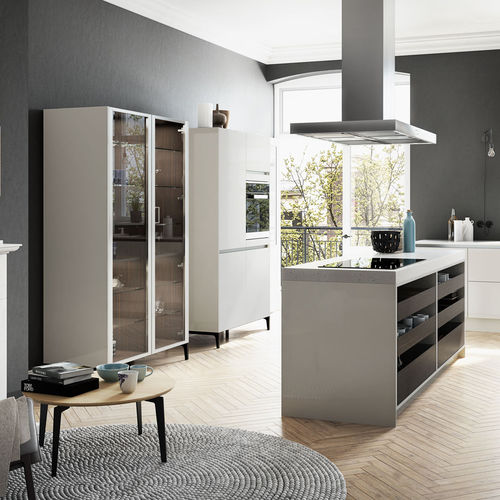 Cozinha contemporânea - URBAN : SE + S2 - SIEMATIC - em madeira laqueada / com ilha / sem puxadores