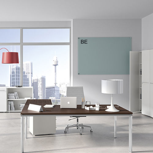 Mesa executiva - BE - Della Rovere - contemporânea / em madeira / em vidro
