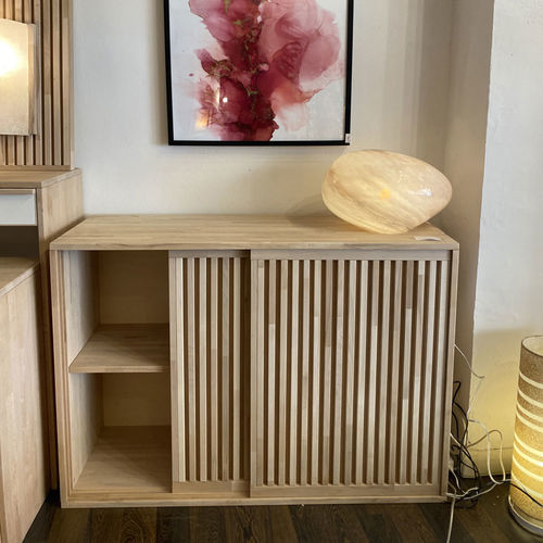 Buffet aparador contemporâneo - VERTICAL - Cinius - em madeira maciça / sob medida / com portas de correr