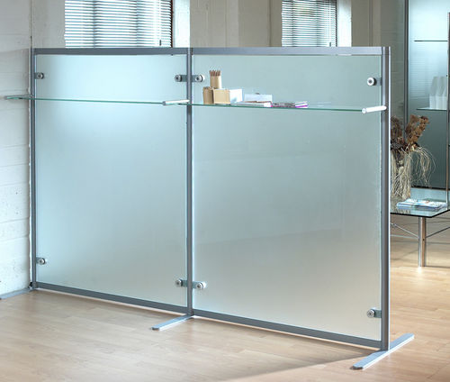 Separador de estações de trabalho de piso - LOW MAST SCREEN - Shopkit - em vidro / modular