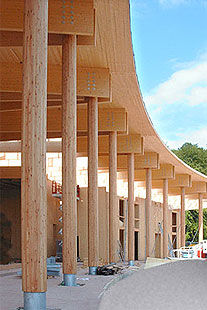 Pilar em madeira - ORSCHOLZ - HESS TIMBER - laminada colada