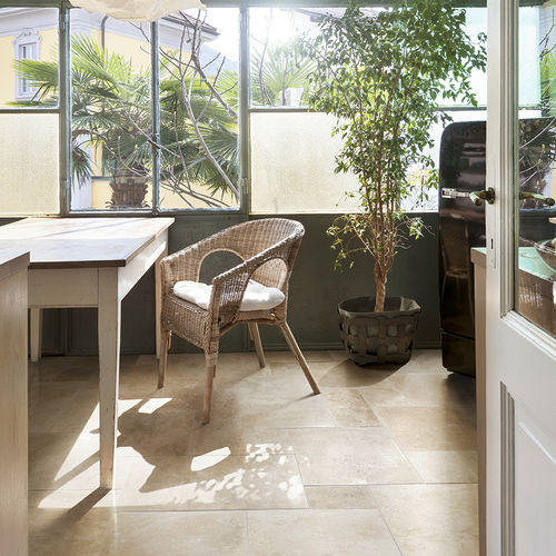 Placas de revestimento em pedra natural - BEIGE TRAVERTINE - CUPA STONE - com acabamento natural / para ambiente interno / para ambiente externo