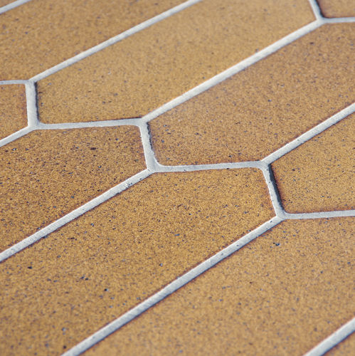 Revestimento hexagonal em cerâmica - NAVETA NATURAL - TERRAKLINKER - GRES DE BREDA - em terracota / fosco / para ambiente interno