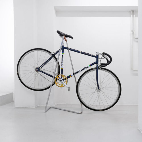 Bicicletário de piso - Z10 - Tecta - vertical / para área interna / em aço