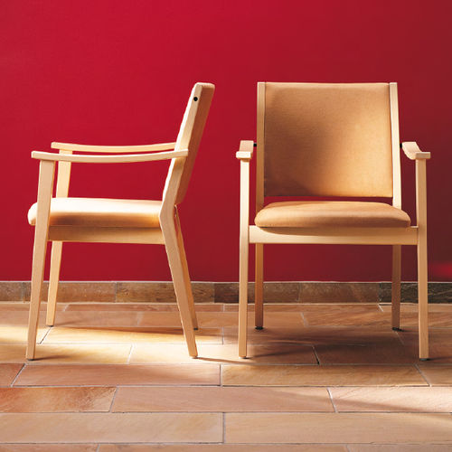 Cadeira clássica - EDWARD - Wiesner Hager - para ambiente interno / em madeira / da linha residencial