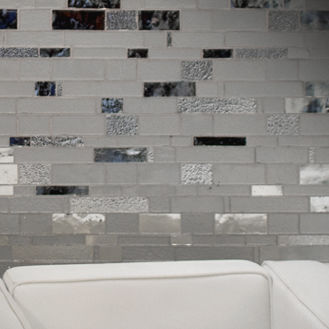 Placas de revestimento em vidro - METROPOLIS DIAMOND - Trend - polida / para ambiente interno / de piso