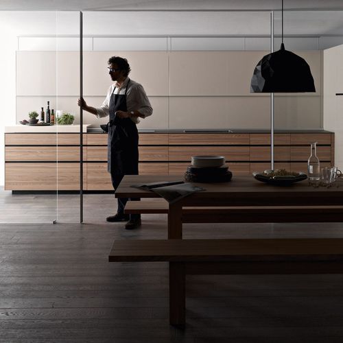 Cozinha contemporânea - Artematica Tattile - VALCUCINE - em nogueira / em olmo / em laminado