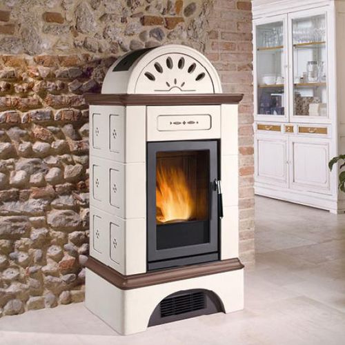 Salamandra a pellets - BRUNICO - Piazzetta - 0–5 kW / 10 kW–20 kW / multicombustível