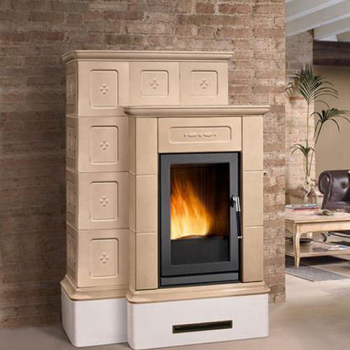 Salamandra a pellets - ORTISEI - Piazzetta - 0–5 kW / 10 kW–20 kW / com pés