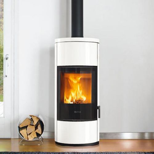 Salamandra a lenha - E924 - Piazzetta - 5 kW–10 kW / de instalação livre / contemporânea