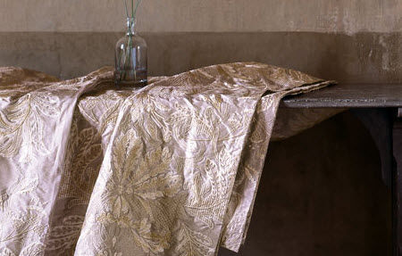Tecido para cortinas - VERYAN : MONTSERRAT - Colefax & Fowler - com padrão floral / em viscose