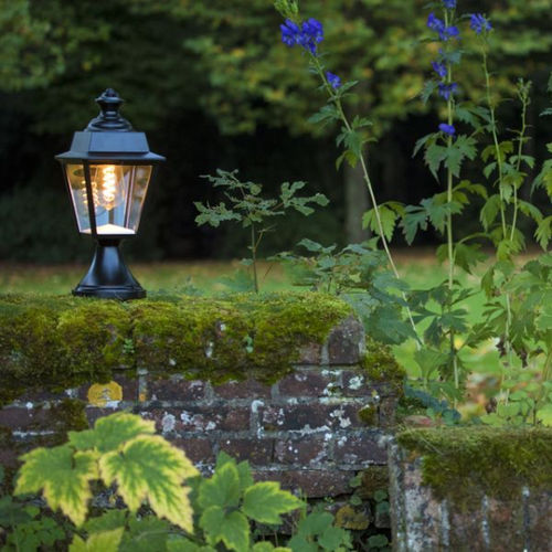 Poste balizador de iluminação de jardim - CHENONCEAU - Roger Pradier - clássico / em alumínio / em vidro