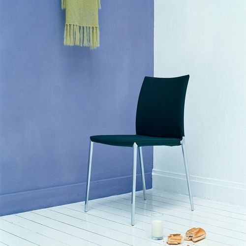 Cadeira contemporânea - LIA - Zanotta - para ambiente interno / em tecido / em couro