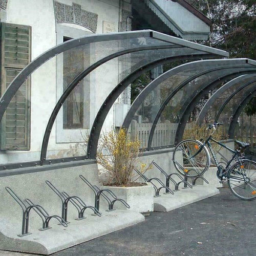 Bicicletário de piso - Polimer Tecnic - publicitário / para ambiente externo / em material plástico