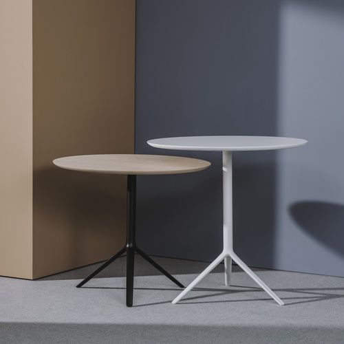 Mesa de centro de design minimalista - TRIADA - Andreu World - em carvalho / em alumínio fundido / em laminado
