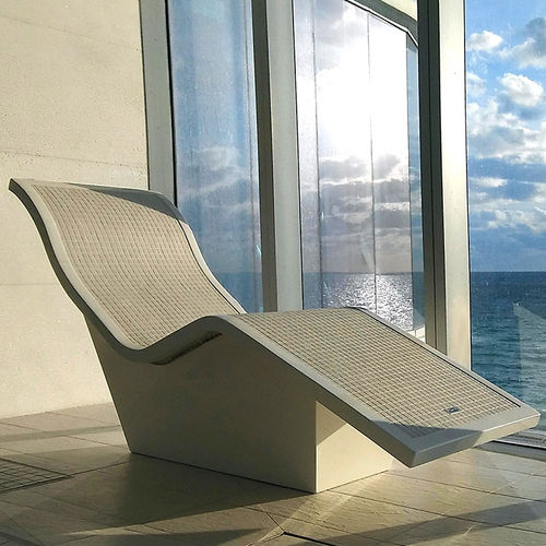 Chaise longue contemporânea - Bradford Products LLC - em aço inoxidável / de fibra de vidro / para ambiente externo