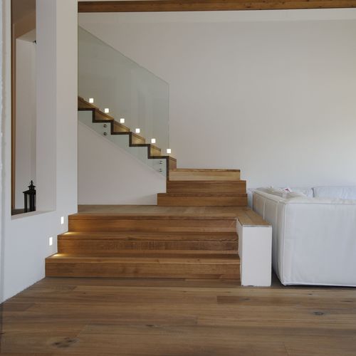 Escada em L - ZIGZAG CLASSIC - Siller Stairs - com degraus em carvalho / com estrutura em madeira / da linha residencial