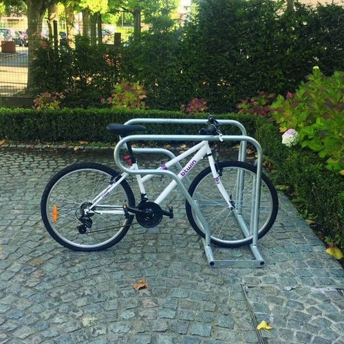 Bicicletário de piso - SESTANTE - Calzolari - para espaço público / para áreas urbanas / para estacionamento
