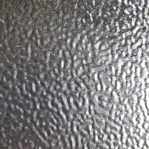 Placas de revestimento em aço - EMBOSSED STEEL - Planium - estampada / para ambiente interno / para sala