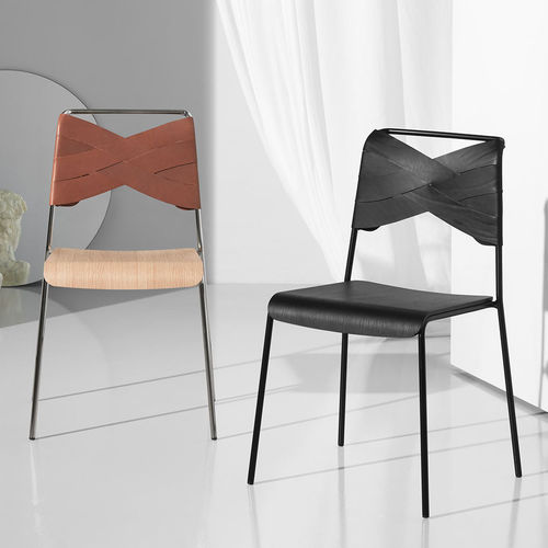 Cadeira contemporânea - TORSO - DESIGN HOUSE STOCKHOLM - para ambiente interno / em couro / com folheado de madeira