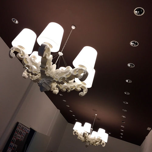 Lustre de estilo Baroco - CROWN OF LOVE - SLIDE - em polietileno / da linha comercial