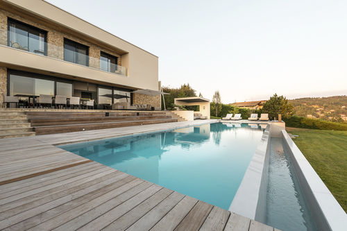 Piscina externa - COTE JARDIN LYON - PISCINES CARRE BLEU - enterrada / em concreto