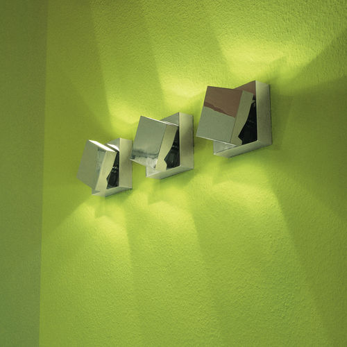 Arandela contemporânea - SCOBO : UP & DOWN W - BRUCK - para ambiente interno / em alumínio / quadrada
