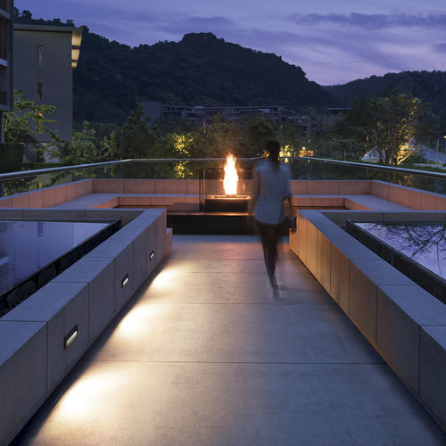 Arandela contemporânea - STI100 - WE-EF LEUCHTEN - para ambiente externo / em alumínio / retangular