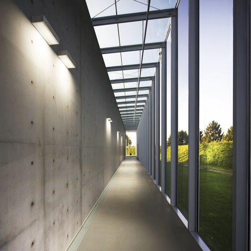 Arandela contemporânea - CONCRETE - Simes - para ambiente interno / em vidro / em alumínio