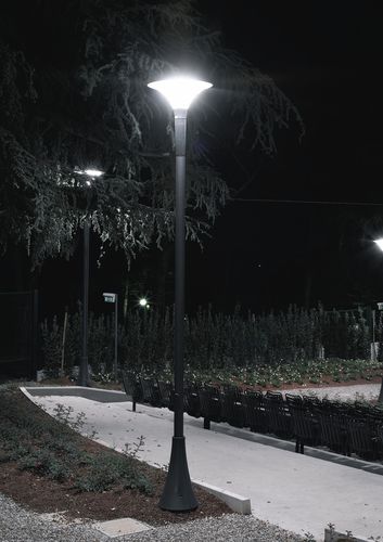 Poste de iluminação pública - STUD  1 - Mareco Luce - contemporâneo / em alumínio fundido / em PMMA