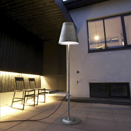 Luminária de piso - FUSE  - Nordlux - em aço galvanizado / contemporânea / Wire