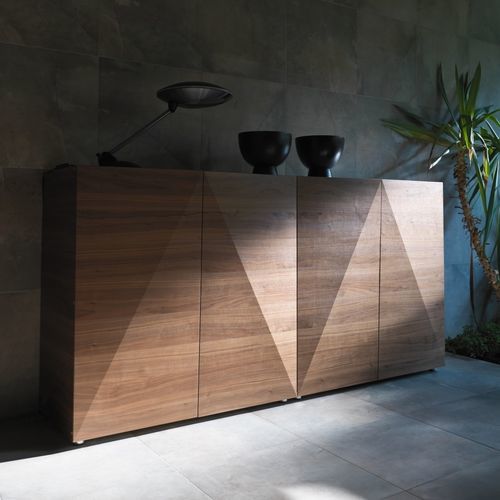 Buffet aparador contemporâneo - NOT RIDDLED - CASAMANIA HORM - metálico / em aglomerado / em nogueira