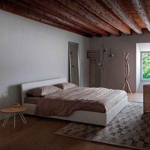 Cama de casal - FIGI  - CASAMANIA HORM - de solteiro / contemporânea / estofada