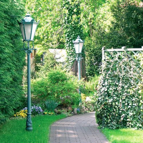 Poste de iluminação para jardim - A6 - F.P.H. Art Metal Sp.J. - clássico / metálico / de LED
