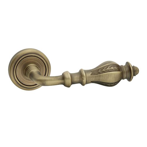 Maçaneta para porta - VITTORIA 173 - FIMET MANIGLIE - em latão / de estilo / acabamento acetinado