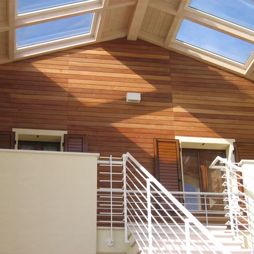 Revestimento de fachada em réguas - RAVAIOLI LEGNAMI - em madeira / com certificação FSC / liso