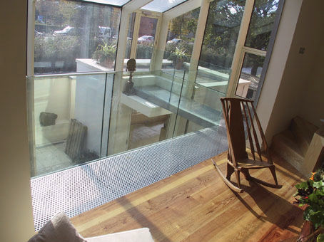 Piso elevado metálico - INTERIORS - GRAEPEL ITALIANA - para ambiente interno / perfurado